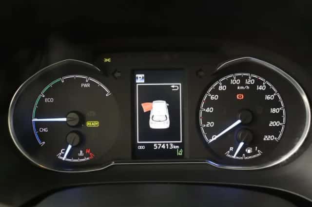 Toyota Yaris (2018) thumbnail 5