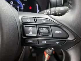 Toyota Yaris (2024) thumbnail 14