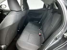 Toyota Yaris (2024) thumbnail 16