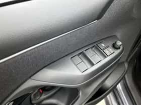 Toyota Yaris (2024) thumbnail 21