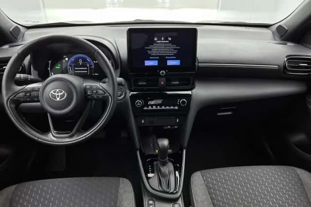 Toyota Yaris_Cross (2025) thumbnail 4