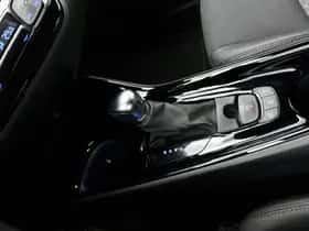 Toyota C-HR (2023) thumbnail 11