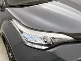 Toyota C-HR (2023) thumbnail 28