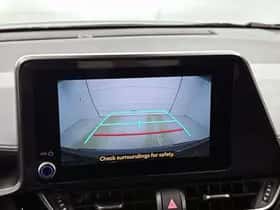 Toyota C-HR (2023) thumbnail 8