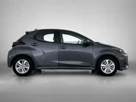 Toyota Yaris (2025) thumbnail 11