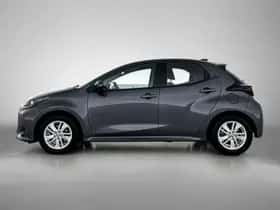 Toyota Yaris (2025) thumbnail 3