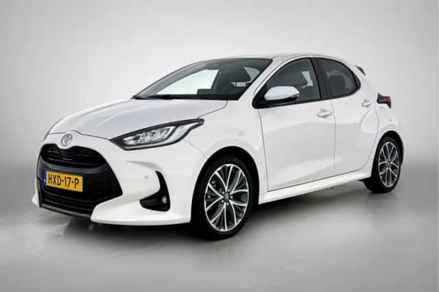 Toyota Yaris (2025) thumbnail 1