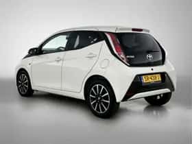 Toyota Aygo (2018) thumbnail 13