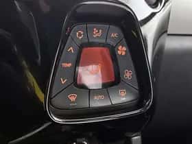 Toyota Aygo (2018) thumbnail 9