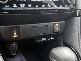 Toyota Yaris (2025) thumbnail 18
