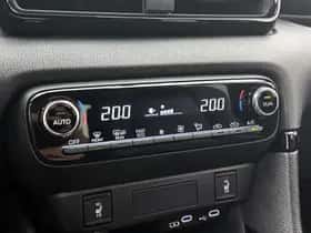 Toyota Yaris (2025) thumbnail 9