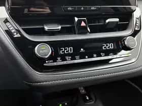 Toyota Corolla_Touring_Sports (2025) thumbnail 9