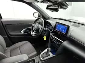 Toyota Yaris_Cross (2024) thumbnail 6