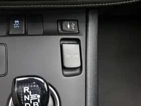 Toyota Auris (2017) thumbnail 23