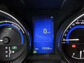 Toyota Auris (2017) thumbnail 5