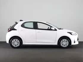 Toyota Yaris (2026) thumbnail 3