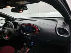 Toyota Aygo (2023) thumbnail 6