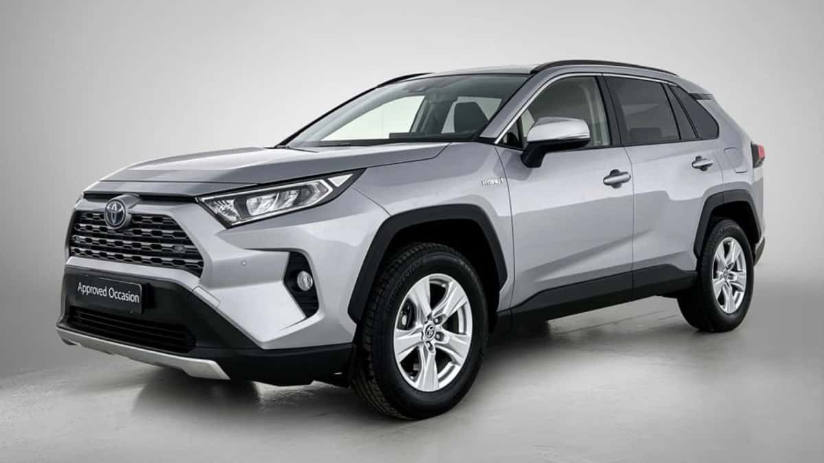 Toyota RAV4 (2021) — foto 1