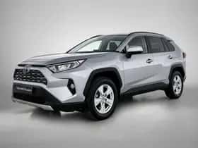 Toyota RAV4 (2021)