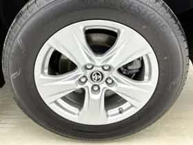 Toyota RAV4 (2021) thumbnail 22