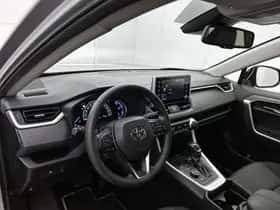 Toyota RAV4 (2021) thumbnail 31