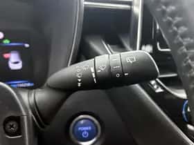 Toyota Corolla_Touring_Sports (2020) thumbnail 25
