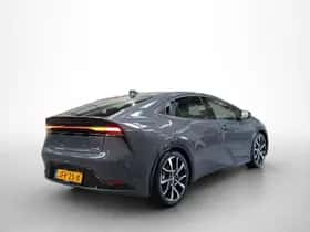 Toyota Prius (2025) thumbnail 2