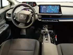 Toyota Prius (2025) thumbnail 4