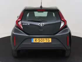 Toyota Aygo (2022) thumbnail 24
