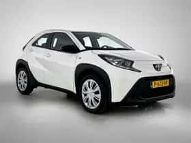 Toyota Aygo (2022) thumbnail 12