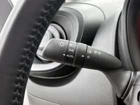 Toyota Aygo (2022) thumbnail 25