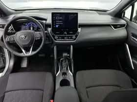Toyota Corolla_Cross (2025) thumbnail 4