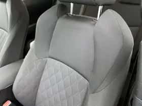 Toyota Corolla_Cross (2025) thumbnail 31