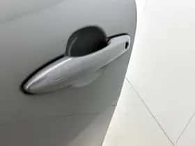 Toyota Corolla_Cross (2025) thumbnail 33