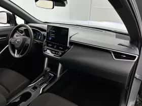 Toyota Corolla_Cross (2025) thumbnail 6