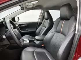 Toyota RAV4 (2023) thumbnail 15