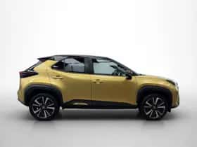 Toyota Yaris_Cross (2021) thumbnail 3
