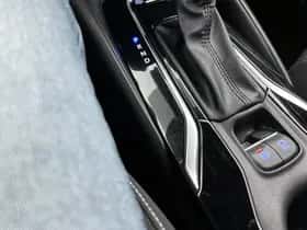 Toyota Corolla_Touring_Sports (2022) thumbnail 21