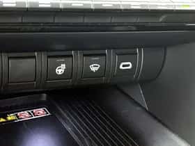 Toyota C-HR (2024) thumbnail 25