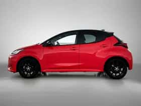 Toyota Yaris (2023) thumbnail 3