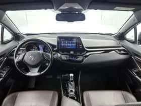 Toyota C-HR (2019) thumbnail 4