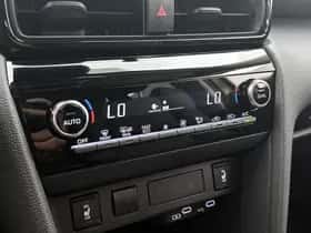 Toyota Yaris_Cross (2025) thumbnail 9