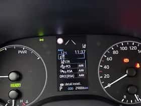 Toyota Yaris (2021) thumbnail 5