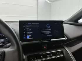 Toyota C-HR (2024) thumbnail 30
