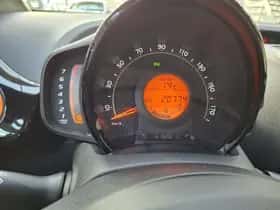 Toyota Aygo (2021) thumbnail 6