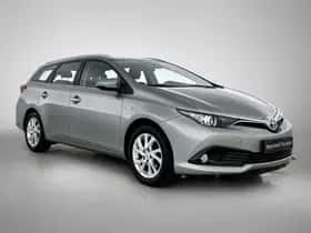 Toyota Auris (2017) thumbnail 12