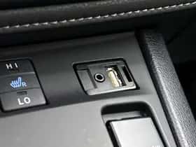 Toyota Auris (2017) thumbnail 25