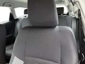Toyota Auris (2017) thumbnail 35
