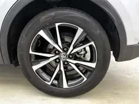 Toyota C-HR (2025) thumbnail 23