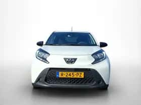 Toyota Aygo (2022) thumbnail 17